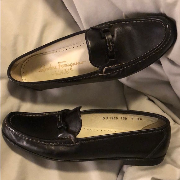 Salvatore Ferragamo loafers 9 AAAA - Picture 5 of 7